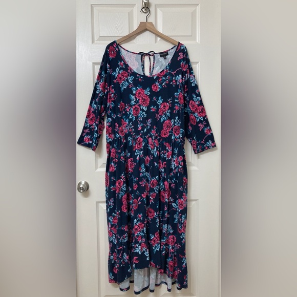 Lane Bryant Dresses & Skirts - Lane Bryant Women’s Navy Floral 3/4 Sleeve Tiered A-line Midi Dress Size 26 4X